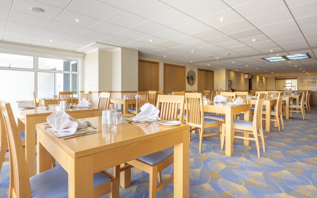 Biarritz Hotel St Brelade Buitenkant foto