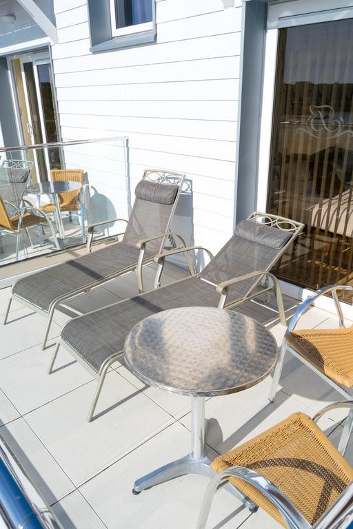 Biarritz Hotel St Brelade Buitenkant foto