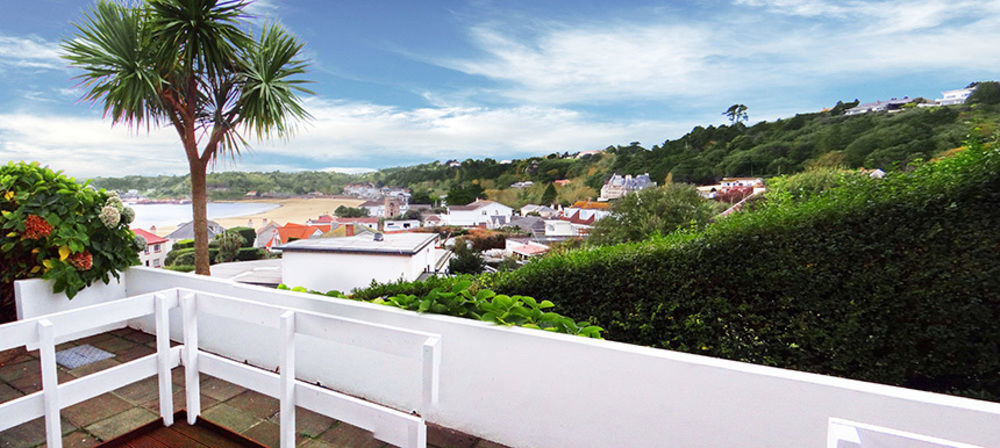Biarritz Hotel St Brelade Buitenkant foto