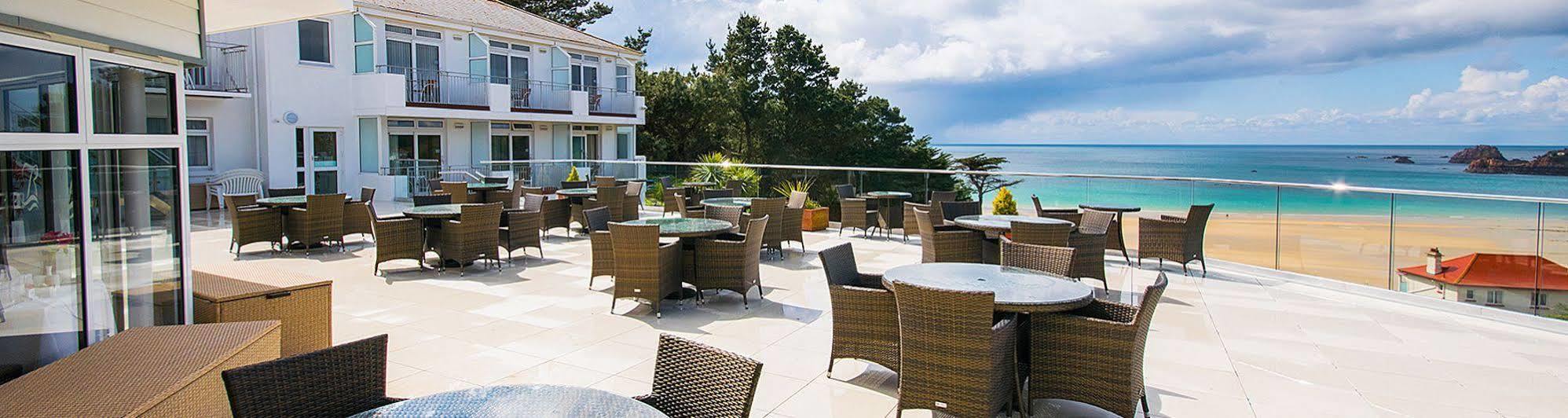 Biarritz Hotel St Brelade Buitenkant foto